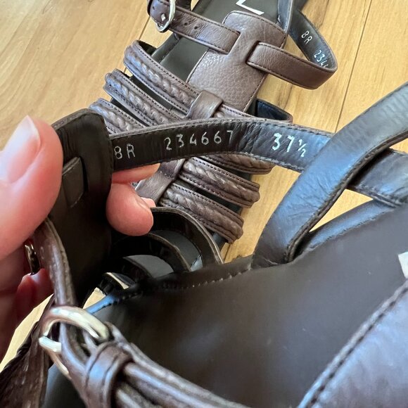 Yves Saint Laurent YSL Gladiator Flat Sandals Dark Brown Leather size 37.5 - Picture 6 of 13